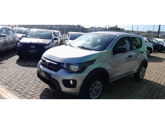 FIAT MOBI 1.0 EVO FLEX LIKE. MANUAL FIAT MOBI 1.0 EVO FLEX LIKE. MANUAL